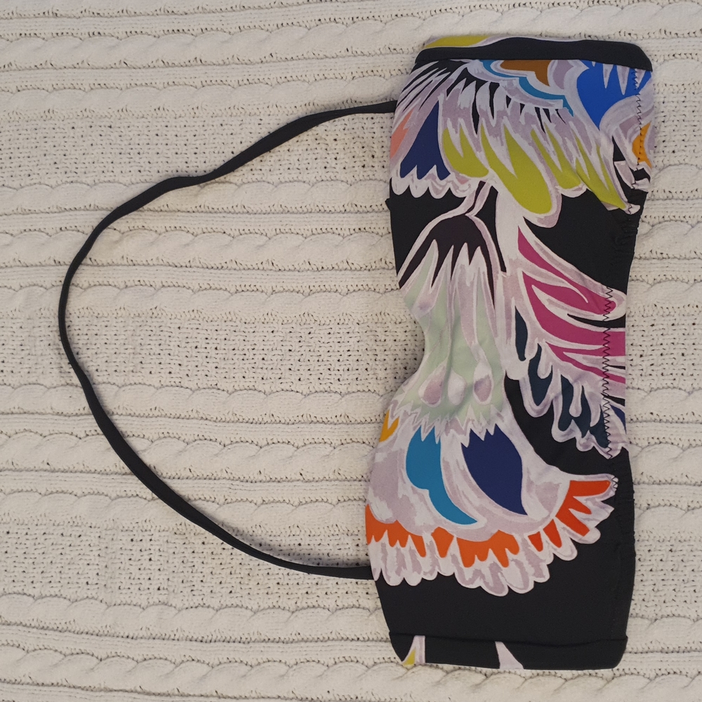 Trina Turk Womans US Size 6 Bikini Top Floral